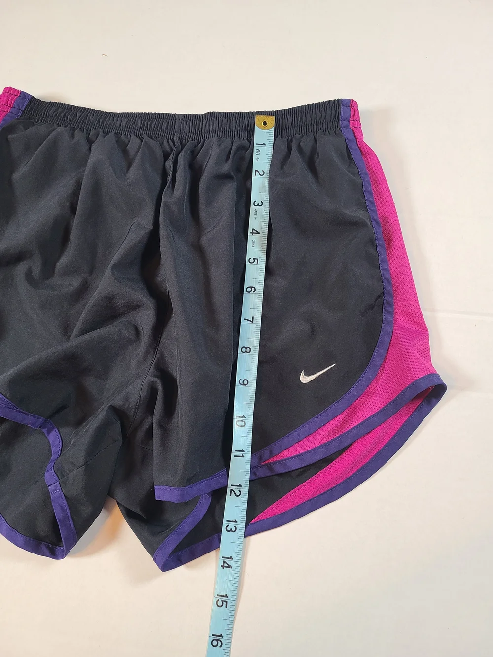 Nike Black Womens Athletic Dri Fit Shorts with Purple Trim Size M